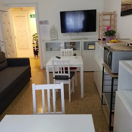 梵蒂冈罗斯安蒂奇住宿加早餐旅馆 4* 罗马