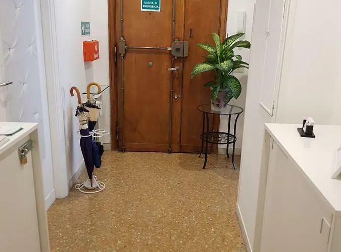 Rose Antiche Vatican Bed & Breakfast